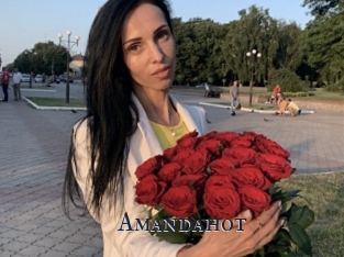 Amandahot