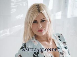 Ameliablondee
