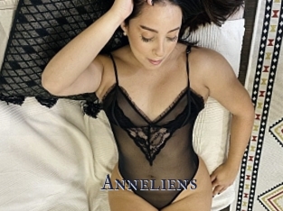 Anneliens