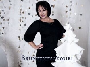 Brunettefoxygirl