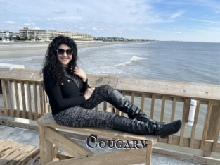 Cougarv
