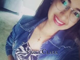 Luna_Clark