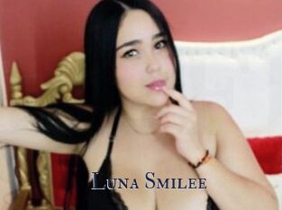 Luna_Smilee