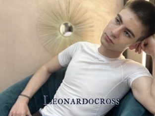Leonardocross