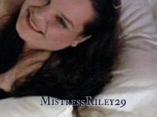 MistressRiley29
