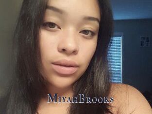Miyah_Brooks