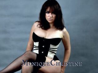 MoniqueChristine