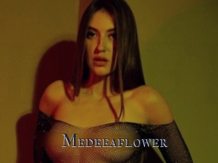 Medeeaflower