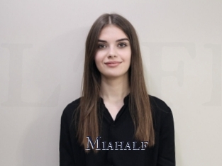 Miahalf