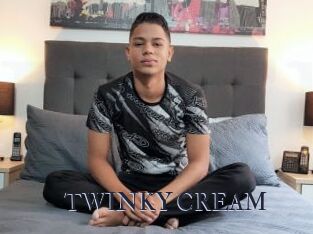 TWINKY_CREAM