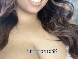 Titttonic88